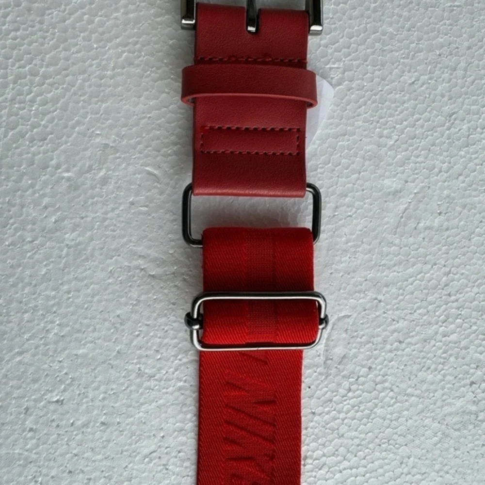 Nike NWOT Red Adjustable Baseball/Softball Belt 3.0‎